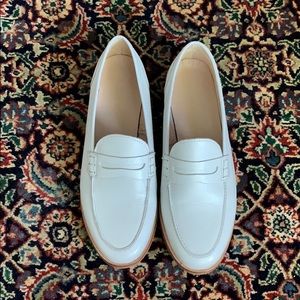 White leather penny loafers 😍
